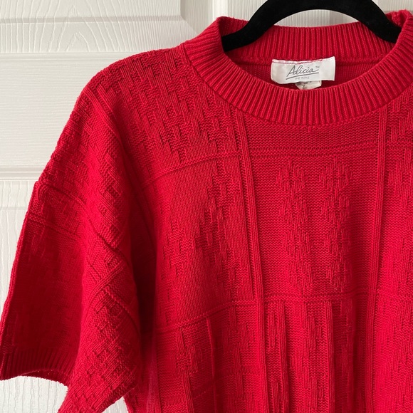 Vintage Alicia Petite Short Sleeve Red Knit Holiday Sweater Womens Small - Picture 2 of 7